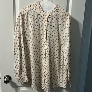 Loft plus lady’s blouse.